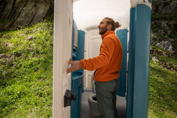 Portable Toilet Options We Offer in Konawa, OK